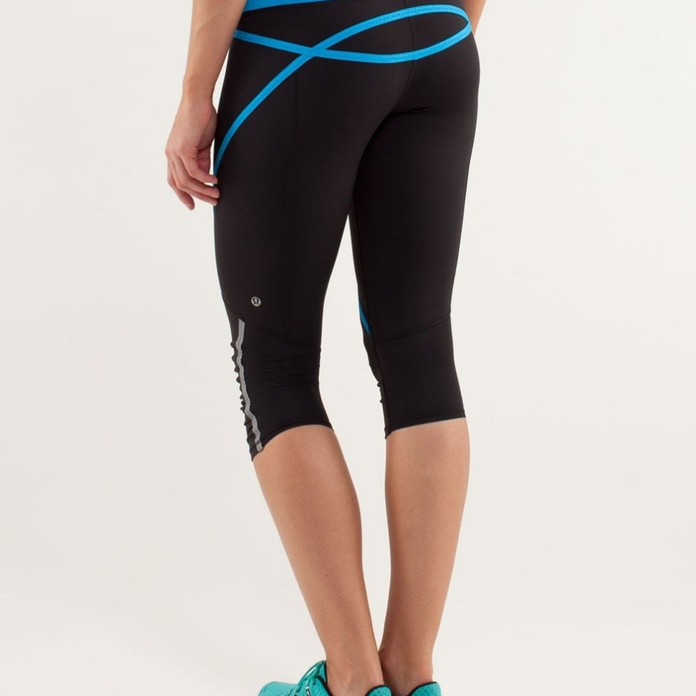 Lululemon Run Pace Crop Leggings Size 4